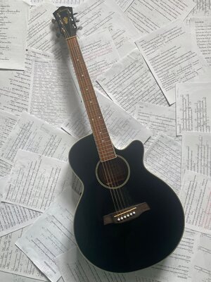 KYTARA OLEŠKA-PONDĚLÍ-ALICE BARDOVÁ-13.00-14.00